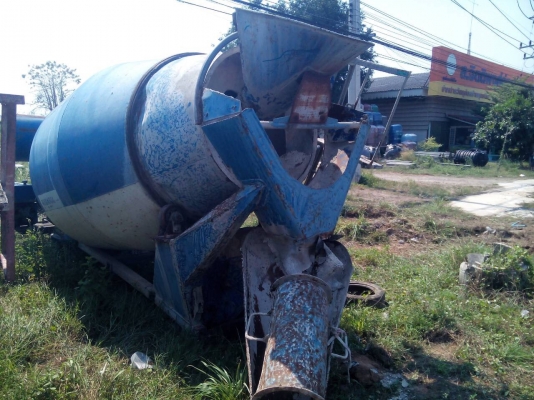 ขายชุดโม่ปูนใส่กับรถ 10 ล้อ LT 7 คิวกับ 5 คิว ราคา 200000