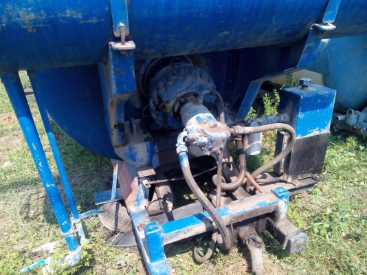 ขายชุดโม่ปูนใส่กับรถ 10 ล้อ LT 7 คิวกับ 5 คิว ราคา 200000