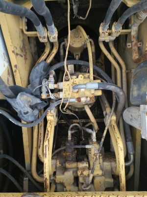 ขายรถแบคโฮ SAMSUNG SE210LC เอกสารเล่มทะเบียน ราคา 450000