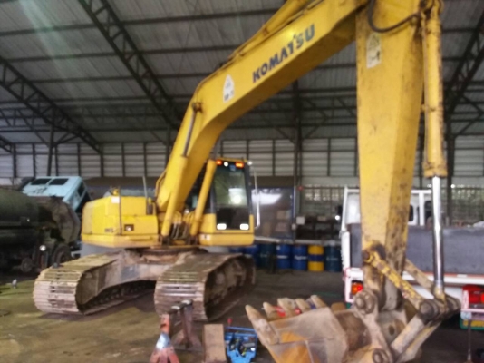 ขายรถแบคโฮ KOMATSU PC200-8 เอกสารใบแจ้งจำหน่าย ราคา 1600000