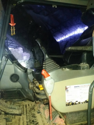 ขายรถแบคโฮ KOMATSU PC200-8 เอกสารใบแจ้งจำหน่าย ราคา 1600000