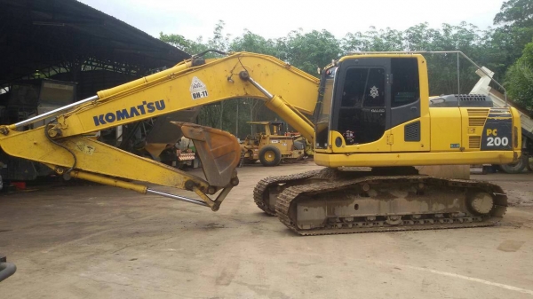 ขายรถแบคโฮ KOMATSU PC200-8 เอกสารใบแจ้งจำหน่าย ราคา 1600000