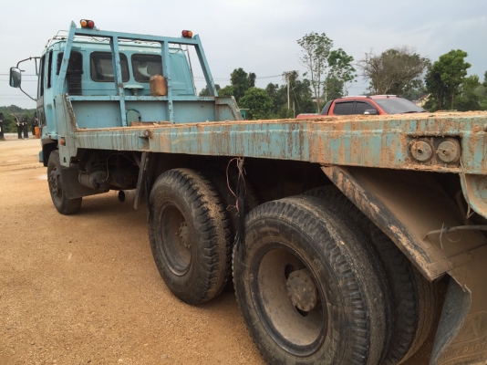 ขายรถบรรทุก 10 ล้อเทรลเลอร์ ISUZU ROCKY 210 แรงม้า เครื่อง EM100 220 แรงม้า 2 เพลาสโลว์ดึง ราคา 650000