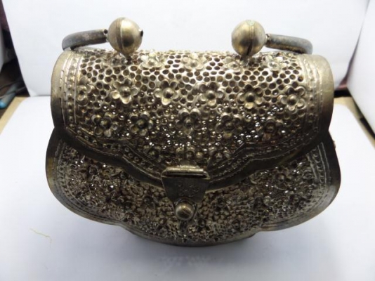 กระเปําเงินโบราณ