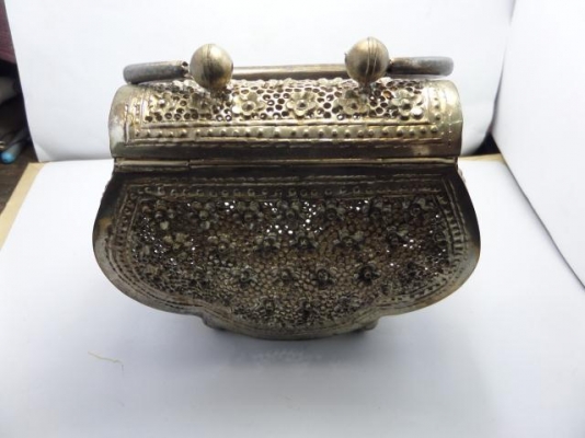 กระเปําเงินโบราณ