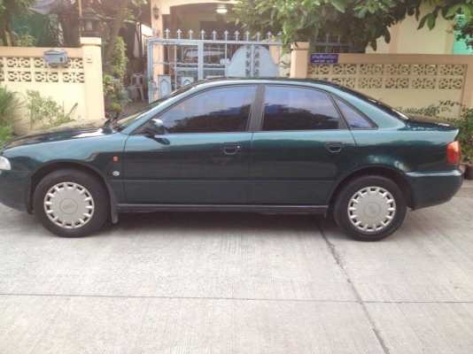 AUDI A4 ปี96 พร้อมใช้งาน