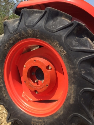 ขายคูโบต้าL4708พร้อมดันหน้า สภาพเดิมๆเลยคับ รถใช้งานน้อย710ชั่วโมงคับ