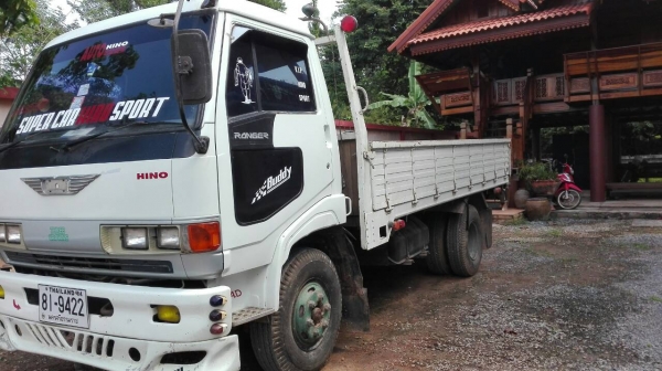 ขายรถบรรทุก 6 ล้อกระบะคาร์โก้ HINO FC120 แรงม้าปี 2539 ราคา 3350000