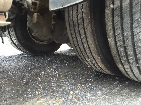 ขายรถบรรทุก 10 ล้อหัวลาก HINO MEGA  320 แรงม้าปี 2550 ราคา 1350000