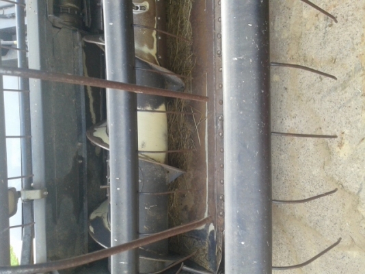 รถเกี่ยว DC 70