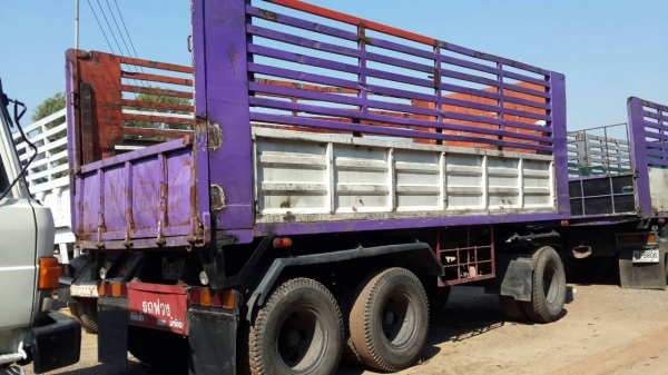 ขายด่วนหางพ่วง สามคานดั๊มเพลาเหลี่ยม ช่วงล่างยอร์คพร้อมใช้ ขายด่วนหางพ่วง สามคานดั๊มเพลาเหลี่ยม ช่วงล่างยอร์คพร้อมใช้