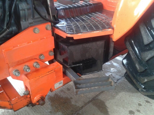 KUBOTA M7040 ใบดัน หาง1พวง ชั่วโมง 3พันก่า รถสวยเดิมครับ