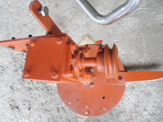 ขายอุปกรณ์ชุดตัดหญ้าติดหน้ารถไถนาเดินตาม