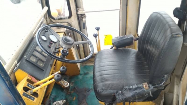 510 กรองเดี่ยว เก่าญี่ปุ่น สภาพเดิมๆ แค่สีไม่สวย ภายใน ระบบดีมากๆๆๆ โทร.090-986-2521