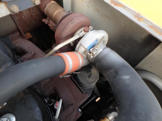 Hitachi EX120-5 อาร์มพิเศษ ปี 1996 กำลังลงเรือจากญี่ปุ่นมาไทยเร็ว ๆ นี้ครับ สวยงาม