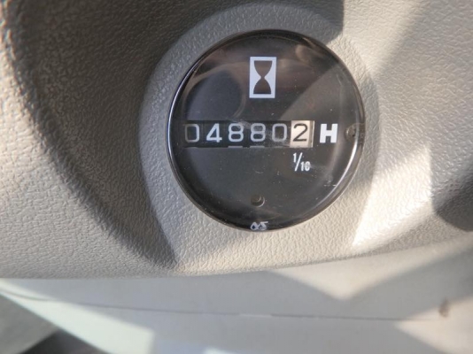 Hitachi EX120-5 อาร์มพิเศษ ปี 1996 กำลังลงเรือจากญี่ปุ่นมาไทยเร็ว ๆ นี้ครับ สวยงาม