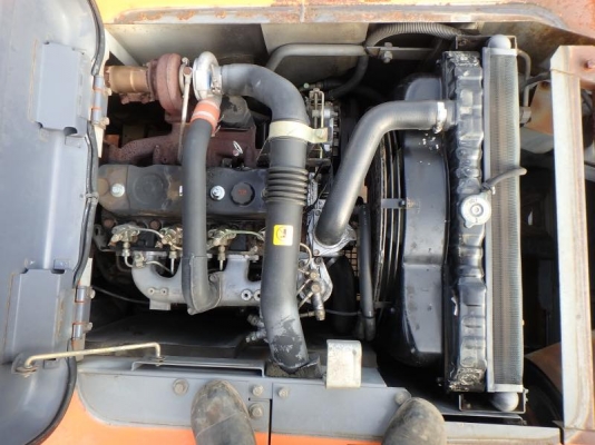 Hitachi EX120-5 อาร์มพิเศษ ปี 1996 กำลังลงเรือจากญี่ปุ่นมาไทยเร็ว ๆ นี้ครับ สวยงาม