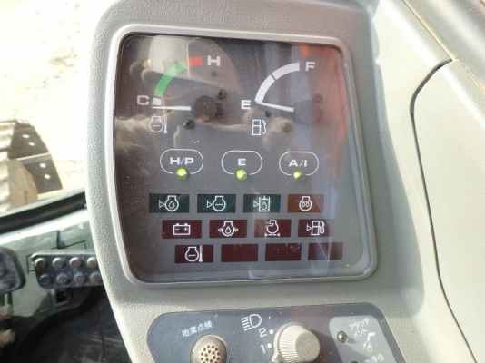 Hitachi EX120-5 อาร์มพิเศษ ปี 1996 กำลังลงเรือจากญี่ปุ่นมาไทยเร็ว ๆ นี้ครับ สวยงาม