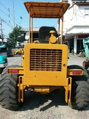 รถตัก ยี่ห้อ FORUKAWA รุ่น FL60A มีเอกสารอินวอย์ รถตัก ยี่ห้อ FORUKAWA รุ่น FL60A มีเอกสารอินวอย์