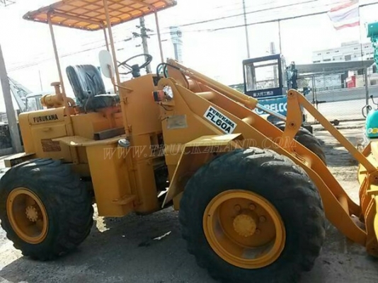 รถตัก ยี่ห้อ FORUKAWA    รุ่น FL60A   มีเอกสารอินวอย์