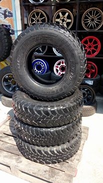 ...  ขายยาง MT 235-85-16  สวยๆ  2 ชุด ...