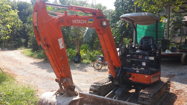 ขายด่วนรถขุดเล็ก HITACHI ZAXIS 35U-2รุ่นใหม่ล่าสุด รถนอกแท้ สภาพสวยมาก