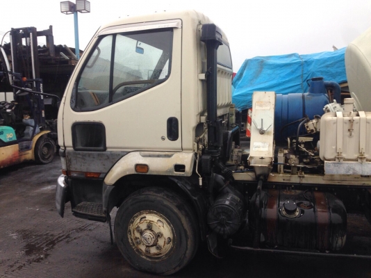 ขายจ้ารถโม่ปูนมือสองญี่ปุ่น MITSUBISHI FUSO เครื่อง6D16