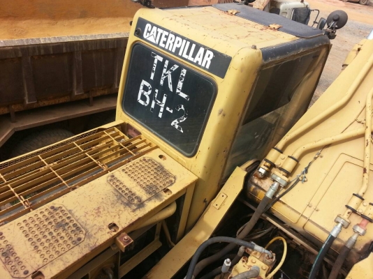 ขายรถแบคโฮ CAT 330C JAPAN 17000 ชม.เอกสารใบแจ้งจำหน่าย ราคา 1200000