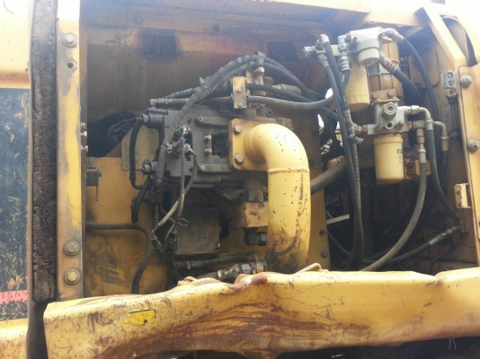 ขายรถแบคโฮ CAT 330C JAPAN 17000 ชม.เอกสารใบแจ้งจำหน่าย ราคา 1200000