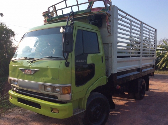 .HINO 6ล้อ(เครื่อง160แรง WO6D)เครื่องดี พวงมาลัยพาวเวอร์ คานหน้า-หลัง F ยางดี ครัทซีสวย รถพร้อมใช้ เหมาะเอาไปทำดั๊มขาย 360,000บาท (ศุภากร 081- 1903107 ,081-4252943)