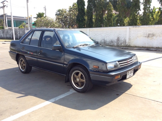 ขายรถ มิตซู แชมป์ ปี92 เครื่อง 1.5 เกียร์ธรรมดา ติดแก๊สLPG ภายในเบาะเดิมๆสวยสะอาด แอร์เย็นหนาวคอมแอร์ใหม่ วิทยุCDพร้อม ตังถังเดิมๆไม่มีชนห้องเครื่องเดิมสวย สีมีริ้วรอยบ้าง แม็ก15&quot; เครื่องแน่นช่วงล่างดี รถขับดีเลยครับ ภาษีไม่ขาด เล่มพร้อม ขายถูกครับ