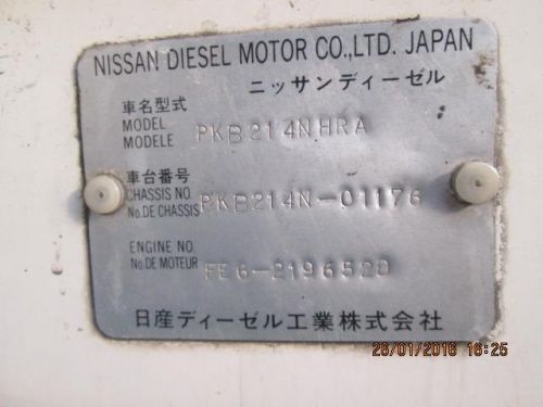 ขายนิสสัน 6 ล้อตู้ 7.2 เมตร มาใหม่อีกคัน เครื่องยนต์เทอร์โบอินเตอร์ 216 แรงม้า สภาพพร้อมใช้ ขายนิสสัน 6 ล้อตู้ 7.2 เมตร มาใหม่อีกคัน เครื่องยนต์เทอร์โบอินเตอร์ 216 แรงม้า สภาพพร้อมใช้