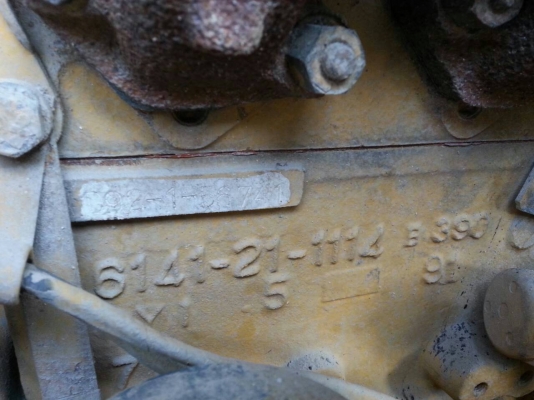 ขายรถตักแทรคเตอร์ KOMATSU D20S ราคา 150000