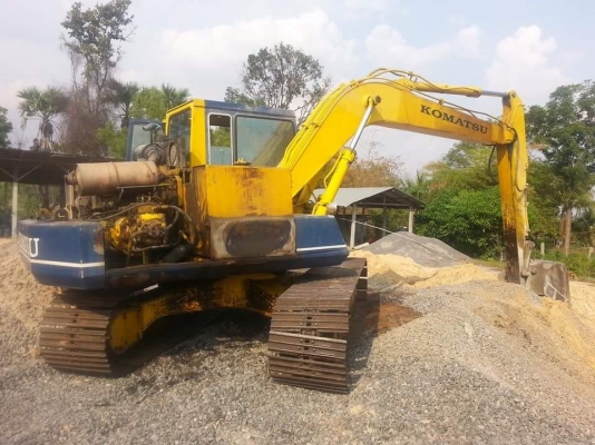 ขายรถแบคโค KOMATSU PC120-3 สภาพพร้อมใช้งาน สนใจโทร 090-8588220คุณนะ 093-3258446คุณบิว หรือเข้าดูสินค้าอื่นๆได้ที่ www.truck.in.th/498 หรือเพจFacebook ณรงค์ ซื้อขายรถมือสอง (เว็บไซต์ส่วนตัว) หรือFacebook อู่ คุณนะ