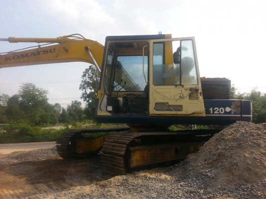 ขายรถแบคโค KOMATSU PC120-3 สภาพพร้อมใช้งาน สนใจโทร 090-8588220คุณนะ 093-3258446คุณบิว หรือเข้าดูสินค้าอื่นๆได้ที่ www.truck.in.th/498 หรือเพจFacebook ณรงค์ ซื้อขายรถมือสอง (เว็บไซต์ส่วนตัว) หรือFacebook อู่ คุณนะ