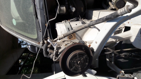 คอมแอร์ วีออส ญี่ปุ่น