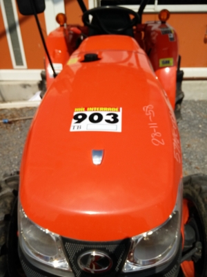 ขายรถไถคูโบต้า L3008 พร้อมใบมีดดันดินหน้า รถสวยเหมือนใหม่สภาพนางฟ้า ใช้งานมาน้อย