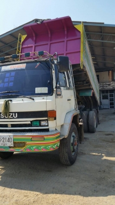 ลูกค้า(จองแล้ว)ครับอีซูซุ นางฟ้าง 210โบว์อินเตอร์ สโลส 2เพา ดั้มมีเนียม สภาพดีสวยบางเดิมพร้อมใช้งาน ทะเบียนพร้อมโอน รถสวยๆราคา 780,000บ.เบาๆ ครับ