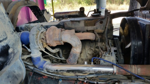 ลูกค้า(จองแล้ว)ครับอีซูซุ นางฟ้าง 210โบว์อินเตอร์ สโลส 2เพา ดั้มมีเนียม สภาพดีสวยบางเดิมพร้อมใช้งาน ทะเบียนพร้อมโอน รถสวยๆราคา 780,000บ.เบาๆ ครับ