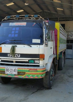 ลูกค้า(จองแล้ว)ครับอีซูซุ นางฟ้าง 210โบว์อินเตอร์ สโลส 2เพา ดั้มมีเนียม สภาพดีสวยบางเดิมพร้อมใช้งาน ทะเบียนพร้อมโอน รถสวยๆราคา 780,000บ.เบาๆ ครับ