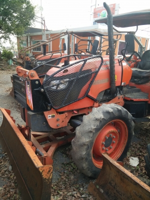 ขายแทรกเตอร์ตามสภาพนี้เลยครับ รุ่น M7040 ใช้งานได้ ราคาไม่แพง ขายแทรกเตอร์ตามสภาพนี้เลยครับ รุ่น M7040 ใช้งานได้ ราคาไม่แพง