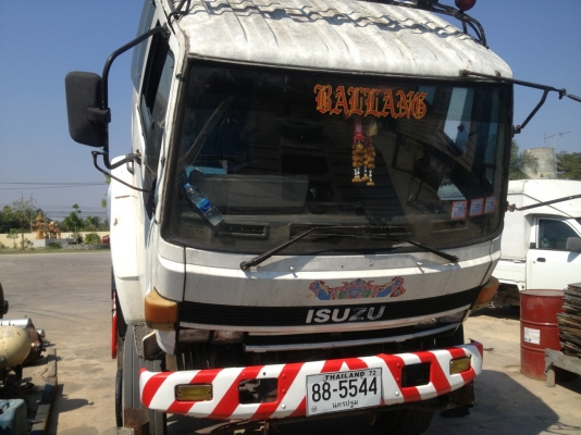 ISUZU Rocky 175 (เพลาเดียว) แทงค์น้ำมัน 16,000 ลิตร เครื่อง 6HE1 เทอร์โบ 260