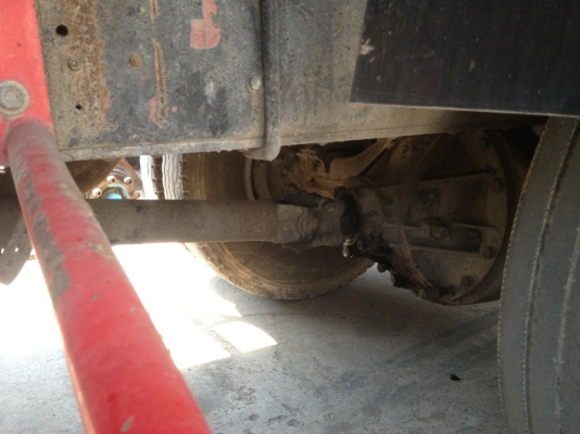 ISUZU Rocky 175 (เพลาเดียว) แทงค์น้ำมัน 16,000 ลิตร เครื่อง 6HE1 เทอร์โบ 260