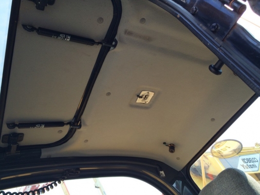 Kobelco SK70SR-1ES SN: YT04-09295 YR: 2006 ใช้งาน 2500 ชม. นำเข้าจากญี่ปุ่น งามจริง ๆ ครับ