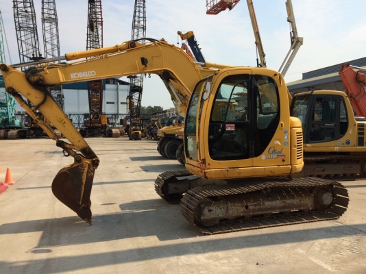 Kobelco SK70SR-1ES SN: YT04-09295 YR: 2006 ใช้งาน 2500 ชม. นำเข้าจากญี่ปุ่น งามจริง ๆ ครับ