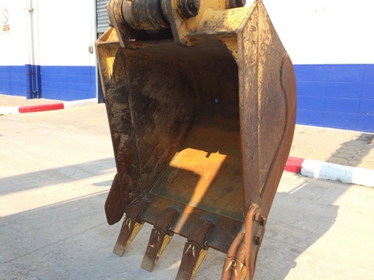 Kobelco SK70SR-1ES SN: YT04-09295 YR: 2006 ใช้งาน 2500 ชม. นำเข้าจากญี่ปุ่น งามจริง ๆ ครับ