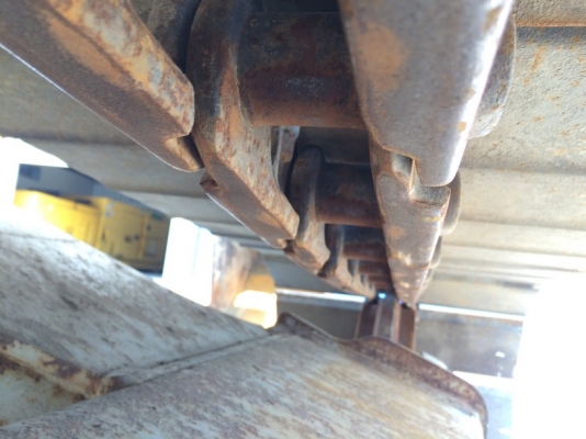 Kobelco SK70SR-1ES SN: YT04-09295 YR: 2006 ใช้งาน 2500 ชม. นำเข้าจากญี่ปุ่น งามจริง ๆ ครับ