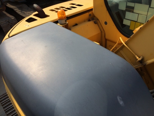 Kobelco SK70SR-1ES SN: YT04-09295 YR: 2006 ใช้งาน 2500 ชม. นำเข้าจากญี่ปุ่น งามจริง ๆ ครับ