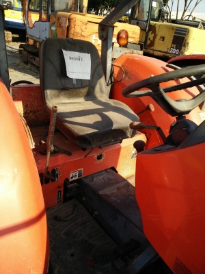 ขายรถไถ KUBOTA M6040 ตามสภาพ รถใช้งานได้ปกติ เครื่องดีมาก ขายรถไถ KUBOTA M6040 ตามสภาพ รถใช้งานได้ปกติ เครื่องดีมาก