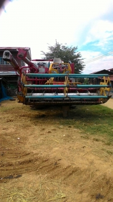 ตัดราคาครับสำกรับวันนี้เหลือ650000ขายรถเกี่ยวศักดิืพัฒนา km 49ลดราคา 650000